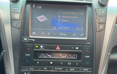 Toyota Camry, 2018 год, 2 350 000 рублей, 34 фотография