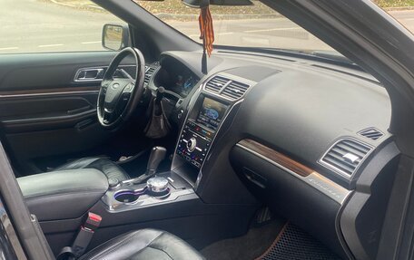 Ford Explorer VI, 2016 год, 2 350 000 рублей, 8 фотография