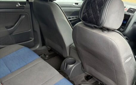 Volkswagen Golf V, 2004 год, 570 000 рублей, 12 фотография