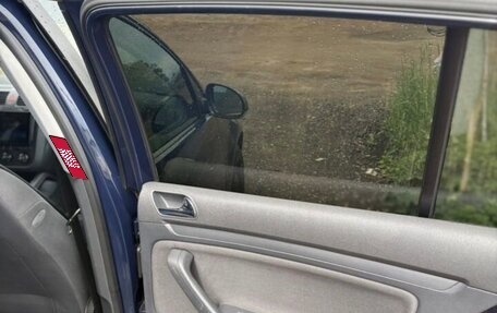 Volkswagen Golf V, 2004 год, 570 000 рублей, 11 фотография