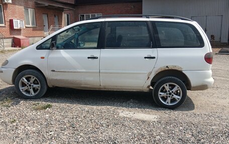 Ford Galaxy II, 1997 год, 250 000 рублей, 2 фотография