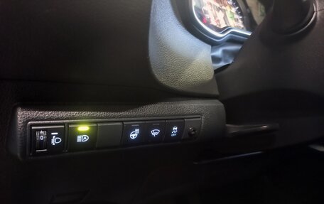 Toyota Corolla, 2019 год, 1 720 000 рублей, 13 фотография