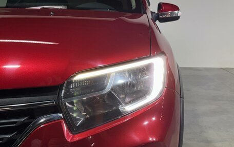 Renault Logan II, 2019 год, 920 000 рублей, 12 фотография