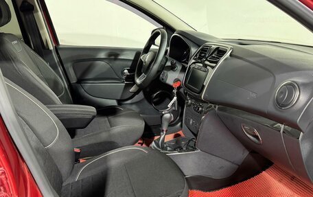 Renault Logan II, 2019 год, 920 000 рублей, 17 фотография