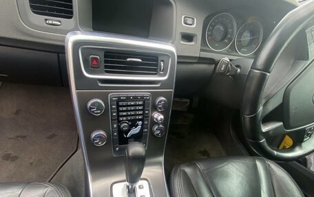 Volvo V60 I, 2011 год, 1 400 000 рублей, 13 фотография