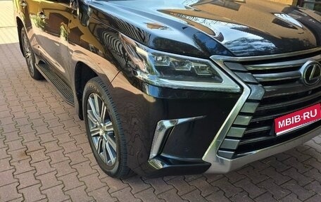 Lexus LX III, 2016 год, 9 290 000 рублей, 1 фотография