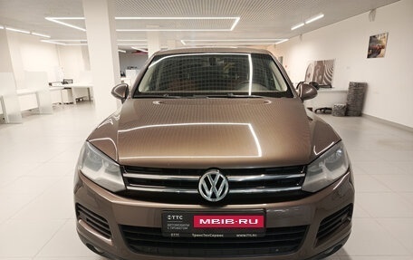 Volkswagen Touareg III, 2014 год, 2 223 000 рублей, 2 фотография