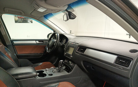 Volkswagen Touareg III, 2014 год, 2 223 000 рублей, 13 фотография