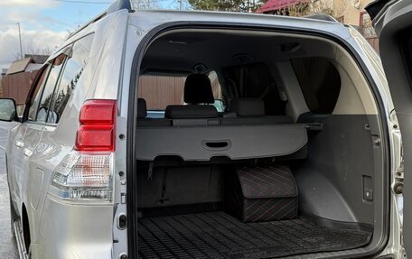 Toyota Land Cruiser Prado 150 рестайлинг 2, 2011 год, 2 500 000 рублей, 8 фотография