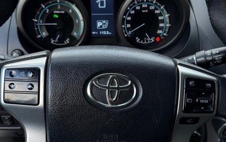 Toyota Land Cruiser Prado 150 рестайлинг 2, 2011 год, 2 500 000 рублей, 10 фотография