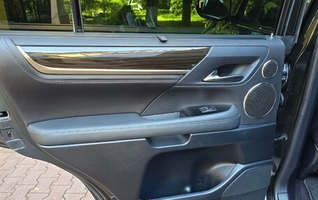 Lexus LX III, 2016 год, 9 290 000 рублей, 10 фотография