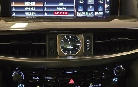 Lexus LX III, 2016 год, 9 290 000 рублей, 11 фотография