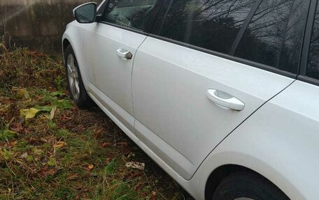 Skoda Octavia, 2017 год, 2 035 000 рублей, 2 фотография