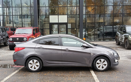 Hyundai Solaris II рестайлинг, 2016 год, 890 000 рублей, 4 фотография