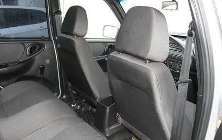 Chevrolet Niva I рестайлинг, 2012 год, 460 000 рублей, 8 фотография