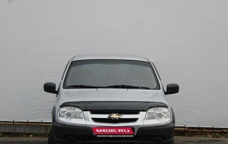 Chevrolet Niva I рестайлинг, 2012 год, 460 000 рублей, 2 фотография