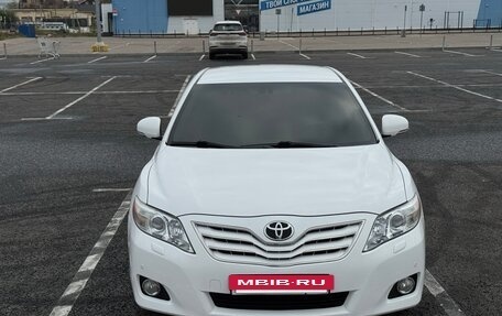 Toyota Camry, 2010 год, 2 200 000 рублей, 10 фотография