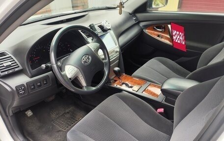 Toyota Camry, 2011 год, 1 520 000 рублей, 14 фотография