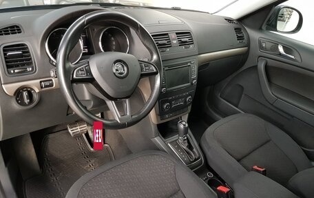 Skoda Yeti I рестайлинг, 2014 год, 1 250 000 рублей, 13 фотография