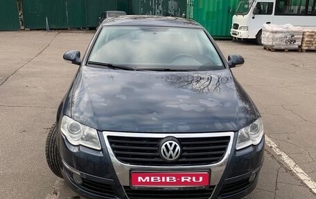Volkswagen Passat B6, 2008 год, 830 000 рублей, 1 фотография