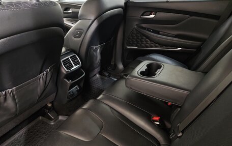 Hyundai Santa Fe IV, 2018 год, 2 839 000 рублей, 21 фотография