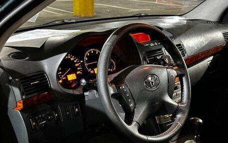 Toyota Avensis III рестайлинг, 2006 год, 675 000 рублей, 15 фотография