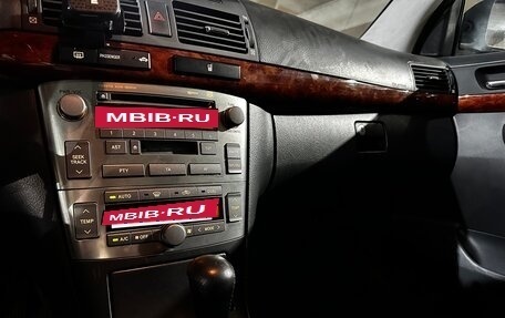 Toyota Avensis III рестайлинг, 2006 год, 675 000 рублей, 17 фотография