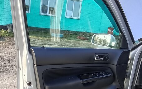 Volkswagen Golf IV, 2003 год, 600 000 рублей, 14 фотография