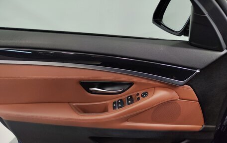 BMW 5 серия, 2016 год, 1 820 000 рублей, 19 фотография