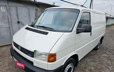 Volkswagen Transporter T4, 2001 год, 990 000 рублей, 1 фотография