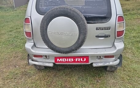 Chevrolet Niva I рестайлинг, 2004 год, 200 000 рублей, 3 фотография