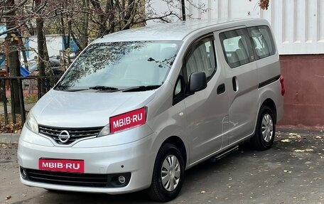 Nissan NV200, 2015 год, 1 600 000 рублей, 1 фотография