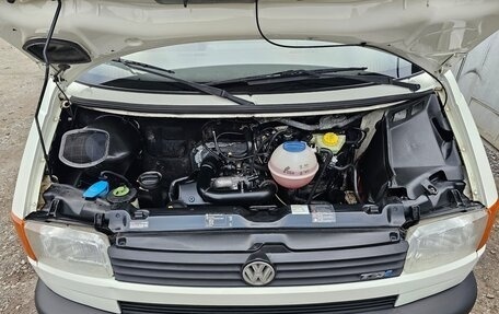 Volkswagen Transporter T4, 2001 год, 990 000 рублей, 24 фотография