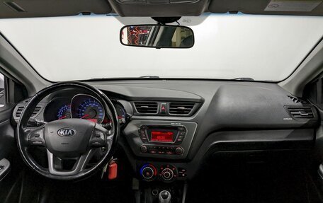 KIA Rio III рестайлинг, 2014 год, 890 000 рублей, 22 фотография