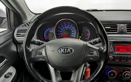KIA Rio III рестайлинг, 2014 год, 890 000 рублей, 24 фотография