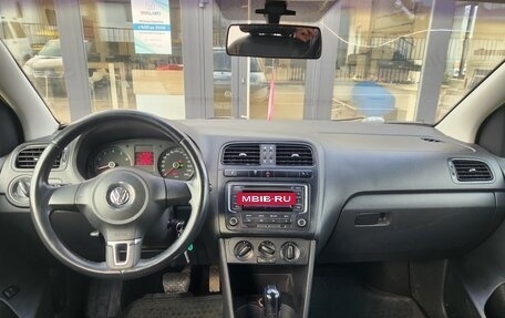 Volkswagen Polo VI (EU Market), 2012 год, 650 000 рублей, 13 фотография