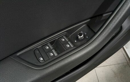Audi A4, 2019 год, 1 950 000 рублей, 12 фотография