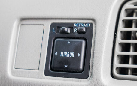 Toyota Nadia, 2000 год, 649 000 рублей, 14 фотография