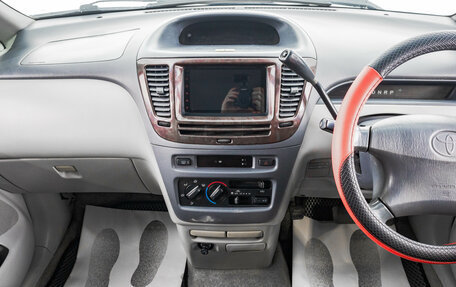 Toyota Nadia, 2000 год, 649 000 рублей, 17 фотография