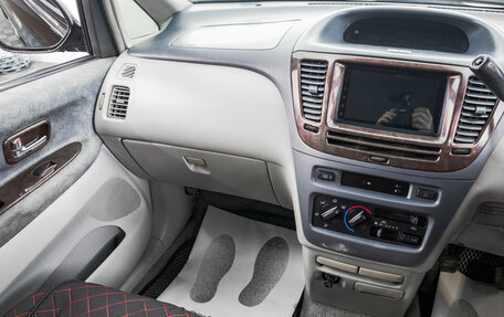 Toyota Nadia, 2000 год, 649 000 рублей, 20 фотография