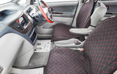 Toyota Nadia, 2000 год, 649 000 рублей, 21 фотография