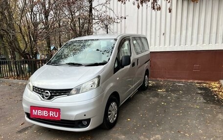 Nissan NV200, 2015 год, 1 600 000 рублей, 4 фотография