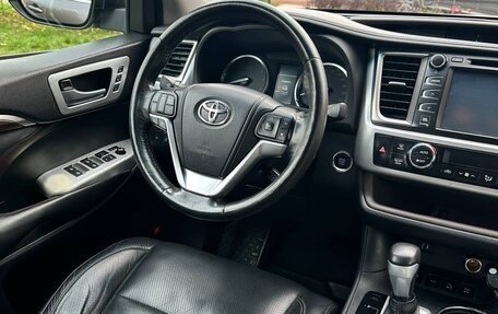 Toyota Highlander III, 2014 год, 3 199 000 рублей, 11 фотография