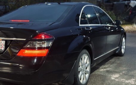 Mercedes-Benz S-Класс, 2006 год, 1 500 000 рублей, 1 фотография