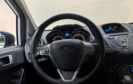 Ford Fiesta, 2017 год, 849 000 рублей, 10 фотография
