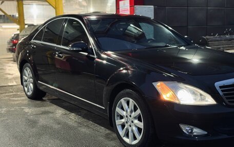 Mercedes-Benz S-Класс, 2006 год, 1 500 000 рублей, 3 фотография