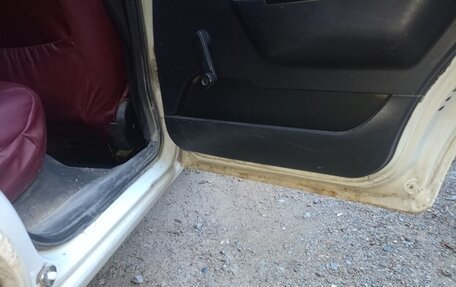 Daewoo Nexia I рестайлинг, 2010 год, 200 000 рублей, 12 фотография