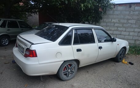 Daewoo Nexia I рестайлинг, 2010 год, 200 000 рублей, 16 фотография