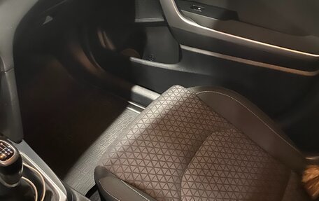 KIA cee'd III, 2018 год, 2 100 000 рублей, 15 фотография