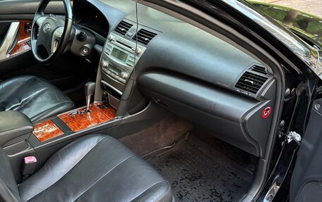 Toyota Camry, 2008 год, 1 090 000 рублей, 10 фотография